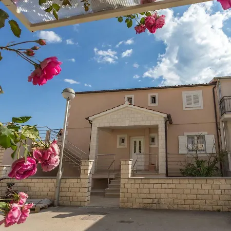 Gabelic Apartamento *